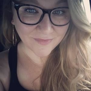 Meet your Posher, Lowri